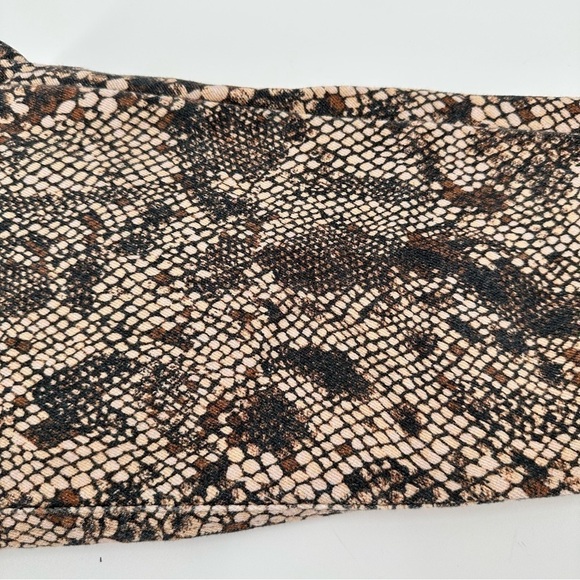 Free People We The Free Women’s High Rise Snakeskin Print Skinny Jeans Size 27 - Picture 8 of 15